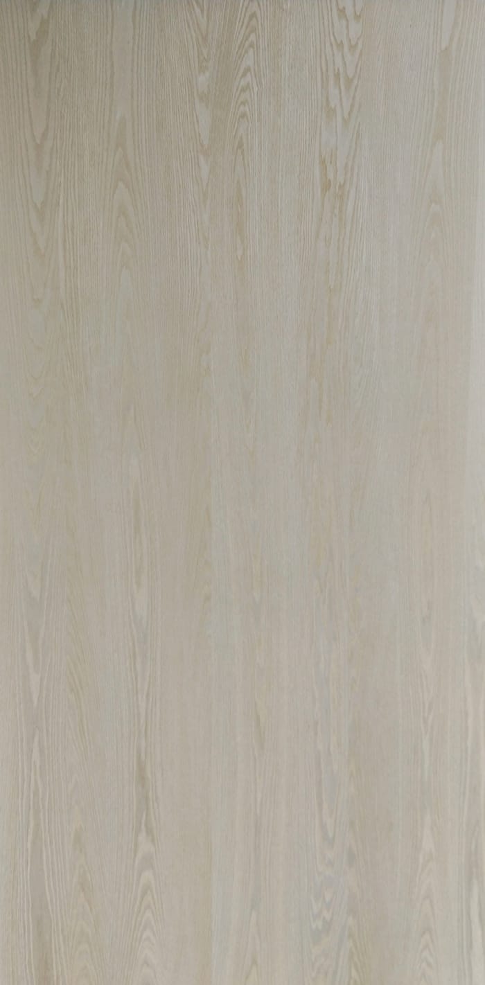 天然白橡木皮 鋼刷 平面紋 水染 象牙白色系塗裝板